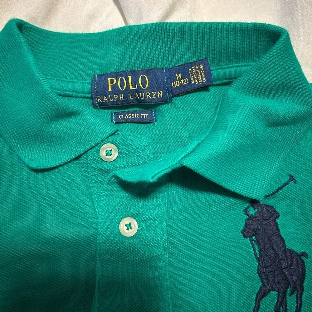 Ralph Lauren Polo shirt. Boys 10/12 Great condition. Brighter than photos.